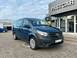 Blau Gebraucht 2021 Mercedes Vito Van / Kleinbus | 37.900 € (Etwas zu teuer)