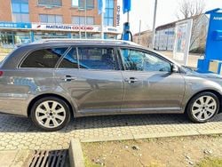 Grau Gebraucht 2009 Toyota Avensis Sol Kombi | 3.500 € (Guter Preis)