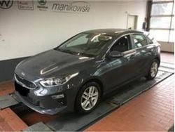 Grau Gebraucht 2019 Kia Ceed Platinum Edition Limousine | 13.910 € (Fairer Preis)