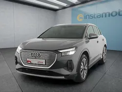 Grau Gebraucht 2022 Audi Q4 e-tron SUV | 30.749 € (Fairer Preis)