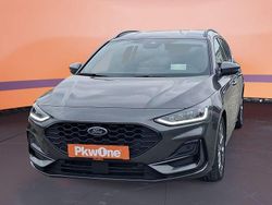 Magneticgrau (metallic) Gebraucht 2024 Ford Focus ST-Line Kombi | 20.380 € (Superpreis)