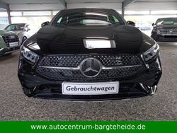 Schwarz Gebraucht 2024 Mercedes A250 AMG line Limousine | 29.990 € (Superpreis)