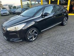 Schwarz Gebraucht 2019 DS Automobiles DS5 Kleinwagen | 15.900 €