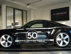 Schwarz Neu 2025 Porsche 911 Turbo | 327.250 €