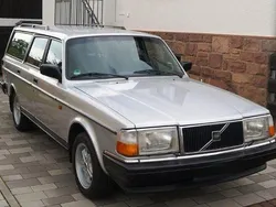 Silber Gebraucht 1992 Volvo 245 Kombi | 9.900 €
