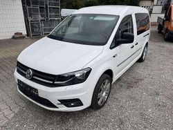 Weiß Gebraucht 2017 VW Caddy Van / Kleinbus | 14.900 € (Guter Preis)