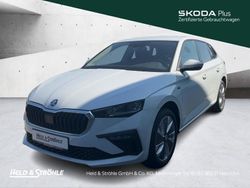 Moonweiß perleffekt Gebraucht 2024 Skoda Scala Drive Kleinwagen | 23.370 € (Etwas zu teuer)