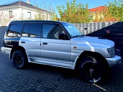 Silber Gebraucht 2002 Mitsubishi Pajero SUV | 12.200 €