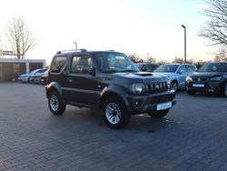 Grau Gebraucht 2013 Suzuki Jimny Style SUV | 13.300 €