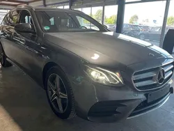 Grau Gebraucht 2020 Mercedes E300 AMG Limousine | 20.999 € (Guter Preis)