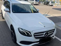 Weiß Gebraucht 2018 Mercedes E200 Kombi | 26.400 € (Fairer Preis)