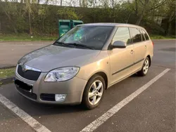 Gold Gebraucht 2009 Skoda Fabia Kombi | 4.000 € (Fairer Preis)