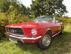 Rot Gebraucht 1967 Ford Mustang Cabrio | 44.444 €