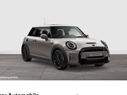 Grau Gebraucht 2022 Mini Cooper S Clubman Classic Kombi | 27.770 € (Fairer Preis)