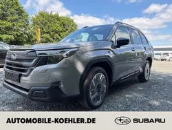 Grau Neu 2025 Subaru Forester Active SUV | 41.490 € (Guter Preis)