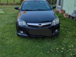 Schwarz Gebraucht 2005 Opel Tigra Cabrio | 1.200 € (Superpreis)