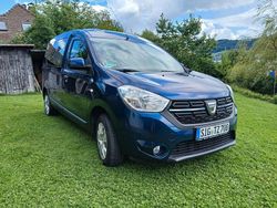 Blau Gebraucht 2018 Dacia Dokker Essentiel Van / Kleinbus | 10.900 € (Fairer Preis)