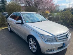 Silber Gebraucht 2008 Mercedes 220 Avantgarde Limousine | 4.600 €
