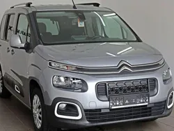 Grau Gebraucht 2020 Citroën Berlingo Live Van / Kleinbus | 15.400 € (Fairer Preis)