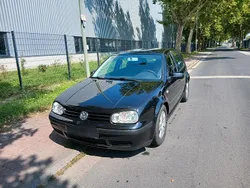Schwarz Gebraucht 2001 VW Golf IV Limousine | 2.700 € (Fairer Preis)