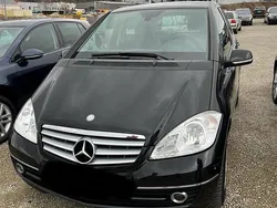 Schwarz Gebraucht 2011 Mercedes A180 Kleinwagen | 4.200 € (Guter Preis)