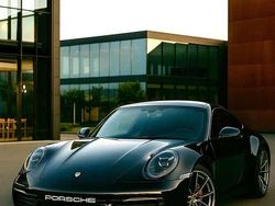 Schwarz Gebraucht 2024 Porsche 911 Carrera 4 Coupé | 148.900 €