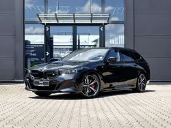 Saphirschwarz Gebraucht 2024 BMW i5 M Sport Limousine | 84.750 € (Teuer)