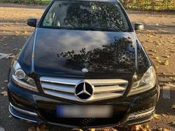 Schwarz Gebraucht 2012 Mercedes C220 Avantgarde Kombi | 7.990 € (Guter Preis)