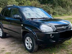 Schwarz Gebraucht 2009 Hyundai Tucson SUV | 3.850 € (Fairer Preis)