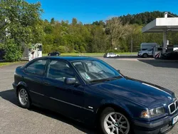 Blau Gebraucht 1998 BMW 318 Compact Kleinwagen | 2.199 € (Fairer Preis)
