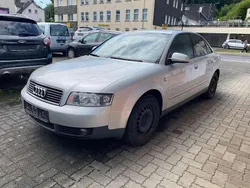 Silber Gebraucht 2001 Audi A4 Limousine | 650 € (Superpreis)