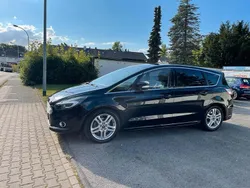 Schwarz Gebraucht 2017 Ford S-MAX Titanium Van / Kleinbus | 16.900 € (Fairer Preis)