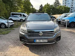 Grau Gebraucht 2019 VW Touareg SUV | 41.500 € (Guter Preis)