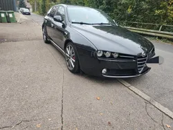 Schwarz Gebraucht 2009 Alfa Romeo 159 Kombi | 6.580 € (Teuer)