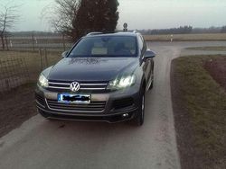 Silber Gebraucht 2013 VW Touareg Exclusive SUV | 17.500 € (Teuer)