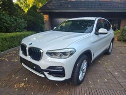 Weiß Gebraucht 2021 BMW X3 Advantage SUV | 35.000 € (Fairer Preis)