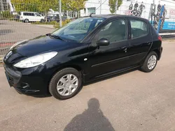 Schwarz Gebraucht 2010 Peugeot 206+ Kleinwagen | 2.999 €