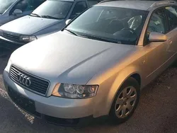 Silber Gebraucht 2003 Audi A4 Kombi | 1.850 € (Guter Preis)