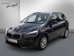 Saphirschwarz metallic Gebraucht 2019 BMW 218 Active Tourer Advantage Van / Kleinbus | 21.484 € (Teuer)