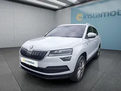 Weiß Gebraucht 2021 Skoda Karoq SUV | 24.249 € (Guter Preis)