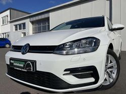 Pure white Gebraucht 2020 VW Golf VII R-line Kombi | 20.860 € (Fairer Preis)