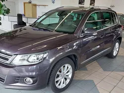 Kryptongrau metallic Gebraucht 2016 VW Tiguan LOUNGE SUV | 15.500 € (Etwas zu teuer)