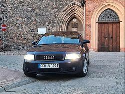 Blau Gebraucht 2001 Audi A4 Limousine | 1.499 € (Guter Preis)