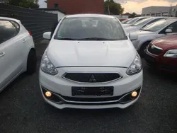 Weiß Gebraucht 2017 Mitsubishi Space Star Basis Kleinwagen | 3.499 € (Fairer Preis)