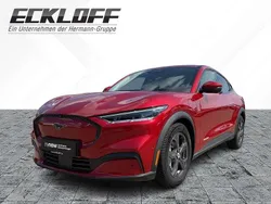 Lucidrot (rot) Gebraucht 2021 Ford Mustang Mach-E Standard Range SUV | 30.999 € (Fairer Preis)