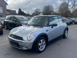 Silber Gebraucht 2005 Mini ONE Kleinwagen | 2.950 € (Fairer Preis)