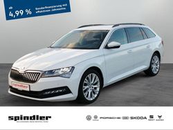 Moonweiss metallic Gebraucht 2022 Skoda Superb Kombi | 24.940 € (Fairer Preis)