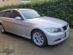 Silber Gebraucht 2008 BMW 320 M Sport Kombi | 2.800 € (Superpreis)