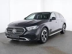 Metalliclack graphitgrau Gebraucht 2024 Mercedes E450 Avantgarde Kombi | 69.870 €