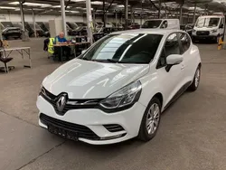 Weiß Gebraucht 2018 Renault Clio IV Limousine | 6.000 € (Superpreis)